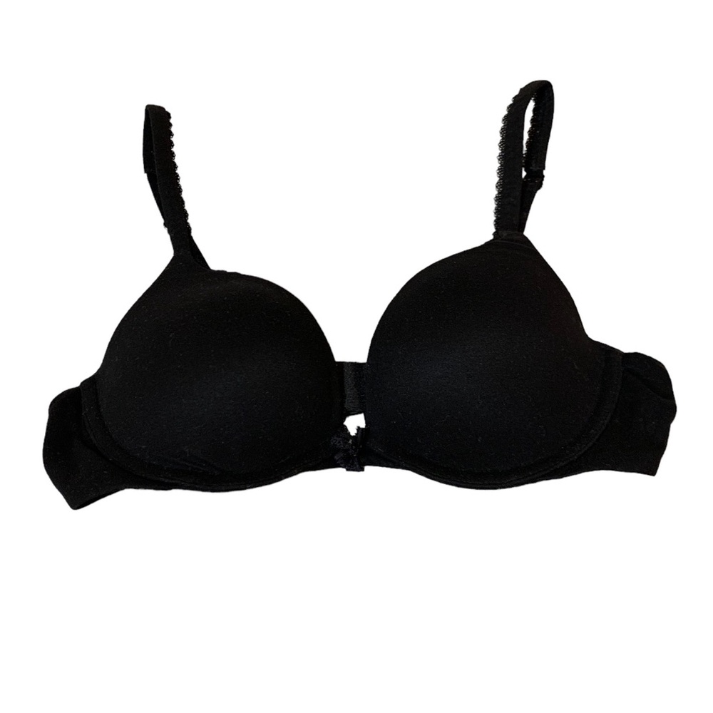 Body by Victoria: Smooth Picot Trim Push-Up Bra 32B Black